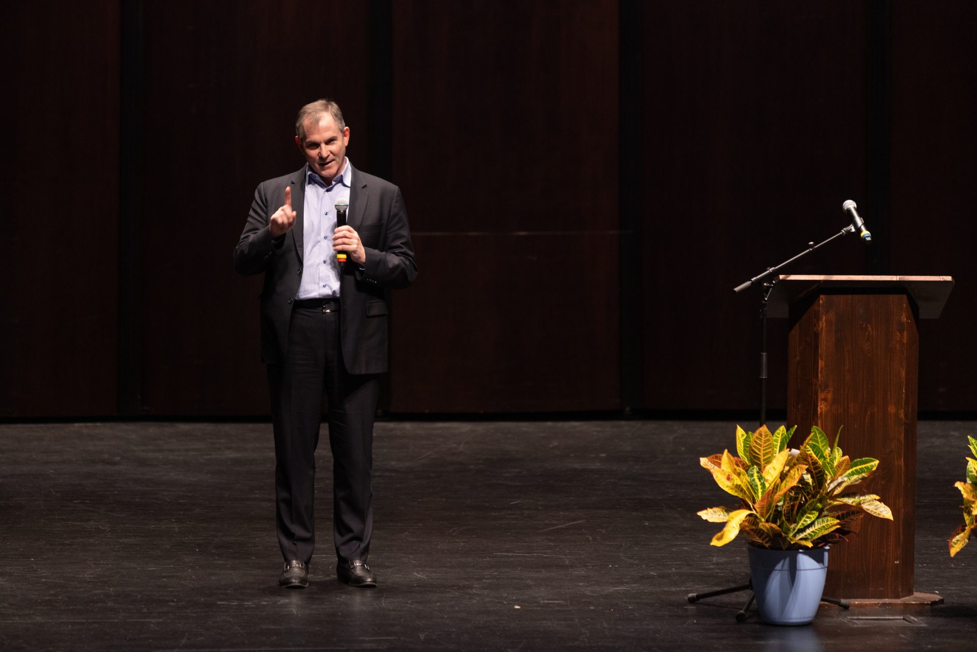 The Catalyze podcast: SEVEN Talk, by Frank Bruni ’86: “We Are Starfish”