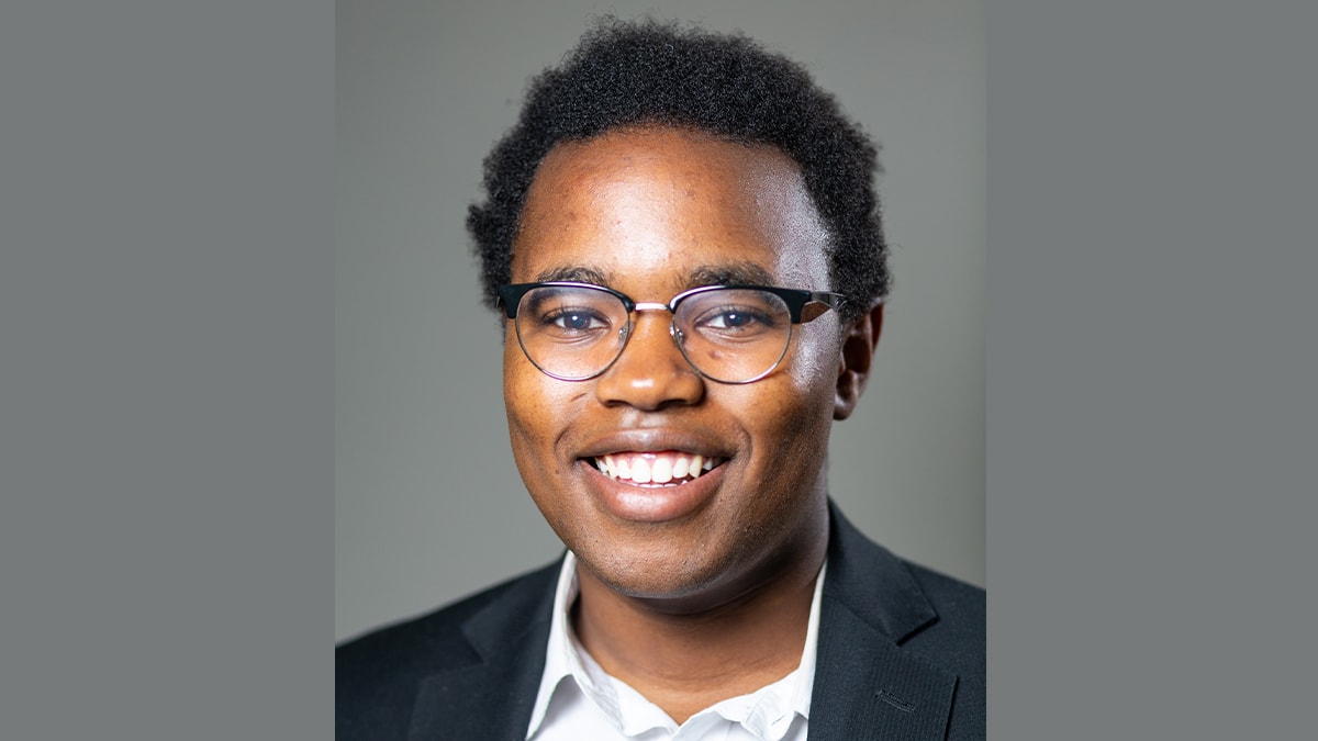 Headshot of Kimathi Muiruri ’21