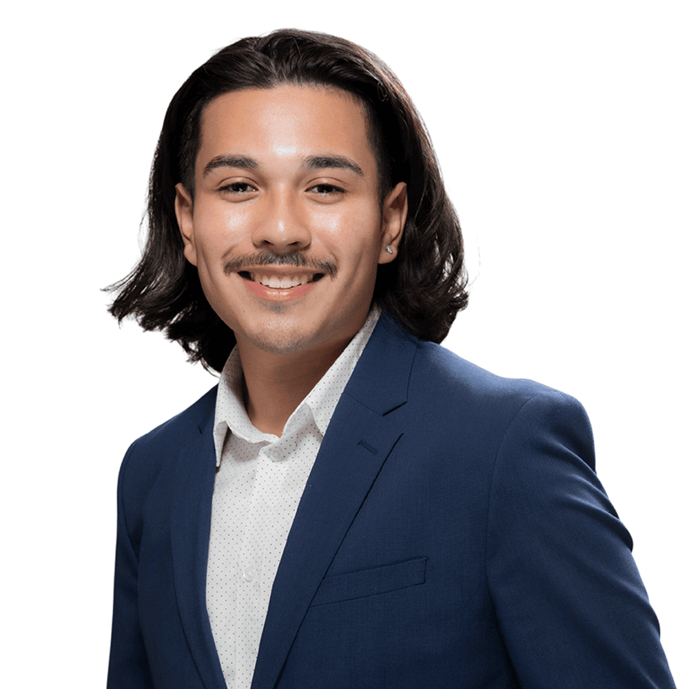 Headshot of Christopher Arraya