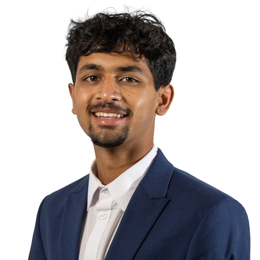 headshot of Pranav Krishnan