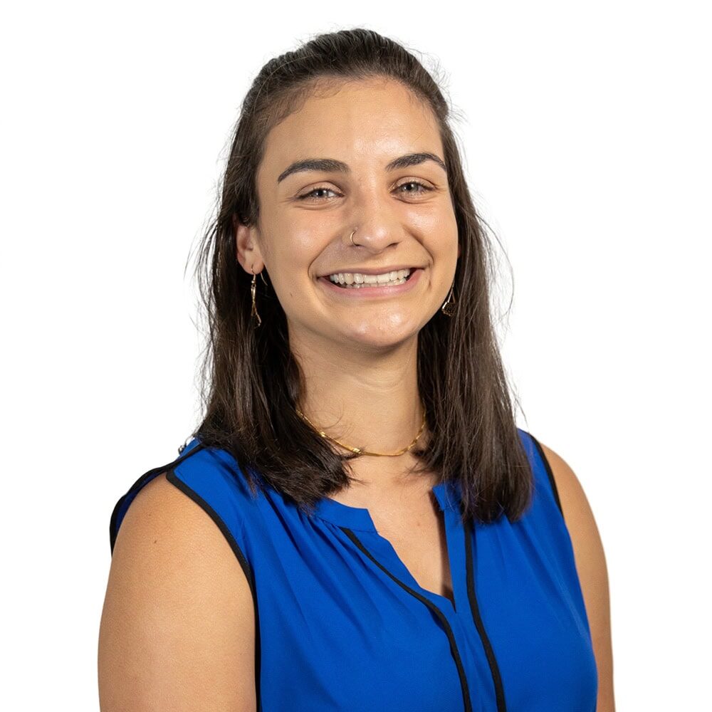 headshot of Siena Rodrigues